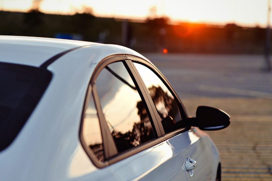 utilité vitre tintée voiture